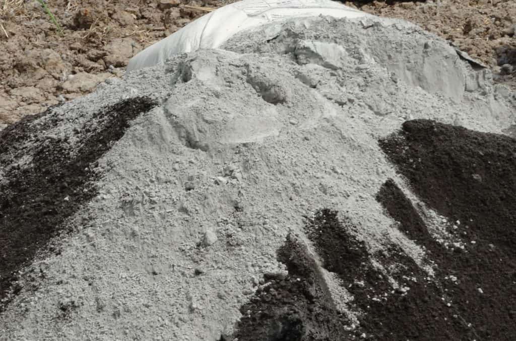 aggregates, sand, cement